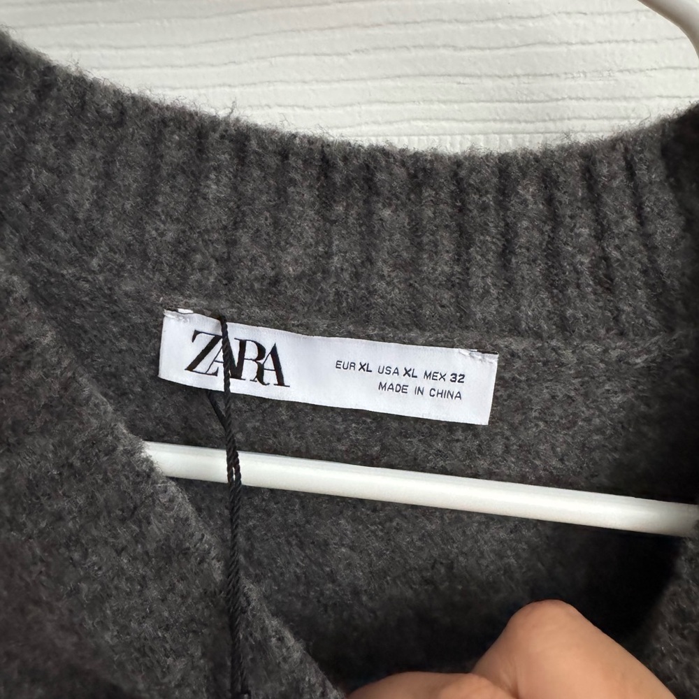 Zara Basic Soft Knit Sweater - Picture 4 of 6